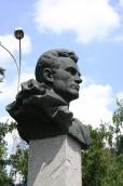 Пам’ятник І.В.Бевзу
