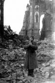 1943 р. На руїнах собору