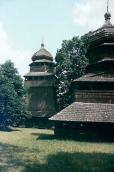 1990 р. Дзвіниця і фрагмент церкви.…