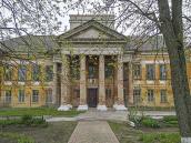 2019 р. Головний фасад палацу