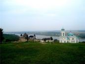 2010 р. Замок, майстерні і церква.…