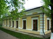 Будинок. Задній фасад