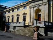 2010 р. бічне крило головного фасаду