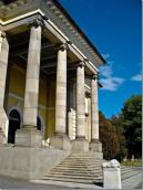 2010 р. Ґанок головного фасаду