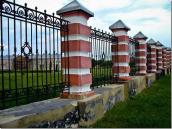 2010 р. Огорожа