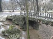 2009 р. Місток у парку