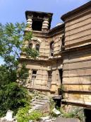 Фрагмент бічного фасада