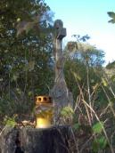 [2003..2006 р.] Надгробок. Хтось…