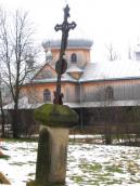 [2003..2006 р.] З видом на церкву