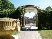 [2006 р.] Центральний павільйон галереї