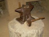 Ковадло і молоти