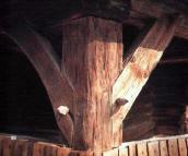 [Поч. 21 ст.] Стовп галереї