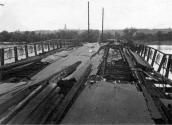 1944 р. Вигляд зруйнованого моста зі…