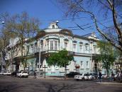 Палац Абази (№ 9)