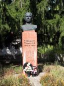 Пам’ятник Гнідашу К.С.