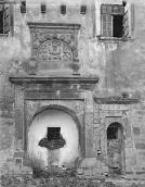 Замурований портал