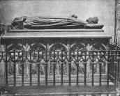 Надгробок Владислава Локотка