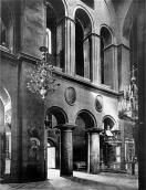 Інтер’єр центральної нави