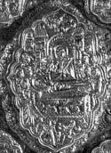 Верхня дошка, центральний медальйон…