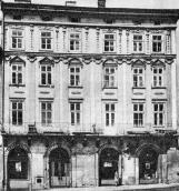 Головний фасад