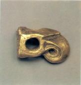 Пряжка ременя вуздечки у формі…