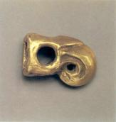 Пряжка ременя вуздечки у формі…