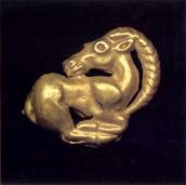 Пластина у формі лежачого гірського…