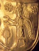 Права фігура крилатої людини