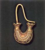 Сережка у формі човника