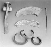 Бронзові предмети