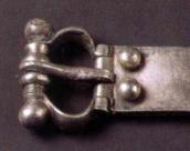 Пояс 3, пряжка