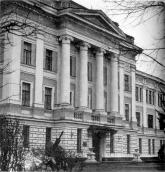 Головний навчальний корпус. Фрагмент…