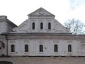 Головний фасад