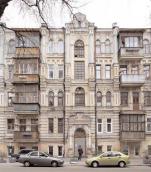 Головний фасад