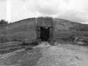 2011 р. Велика башта з брамою…