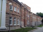 2010 р. Бічний фасад