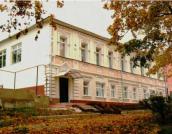 Головний фасад