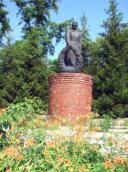 Скульптурний пам’ятник