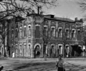 Прибутковий будинок (№ 1)