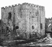 Північно-західна вежа до реставрації