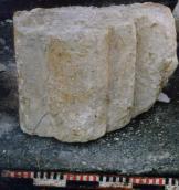 Фрагмент півколонки