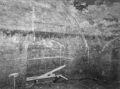 [2003 р.] Підвал: камера при вході