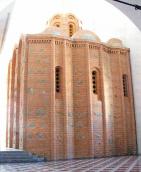 2004 р. Східна стіна