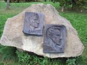 2006 р. Барельєфи Данте та Шандора…