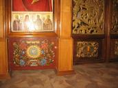 Нижня ліва частина іконостасу