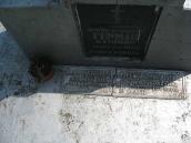 Пам’ятна плита (2)