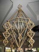 Світильник під стелею