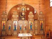 Інтер’єр з видом на іконостас