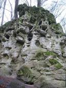 Фрагмент каменя з вікном