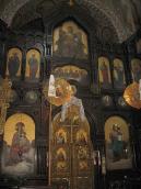 Центральна частина іконостаса